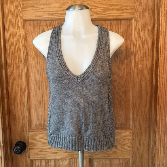 AMERICAN EAGLE Wool Blend Sweater Vest - Picture 3 of 8